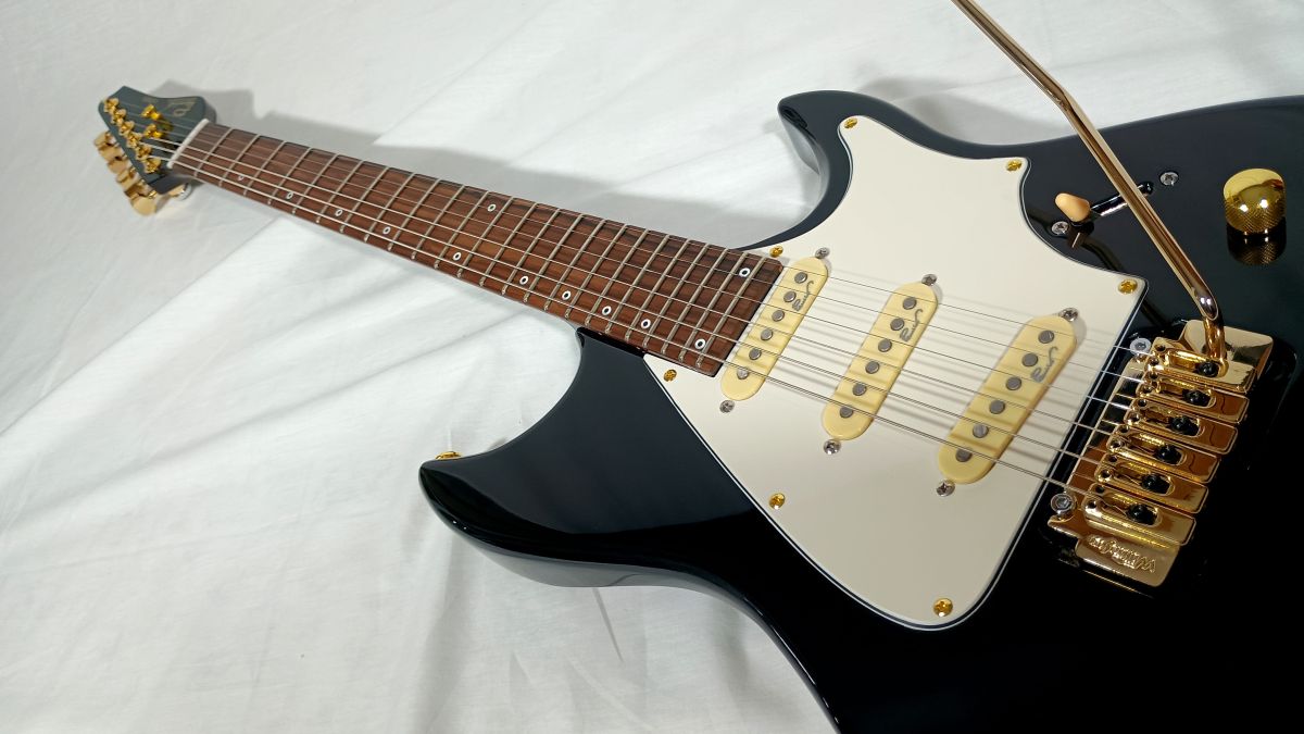 V-Series V155T Black custom gloss - immagine 6
