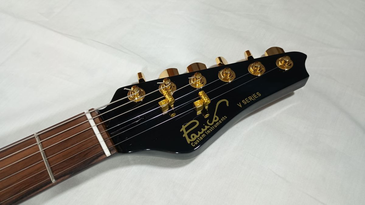 V-Series V155T Black custom gloss - immagine 10